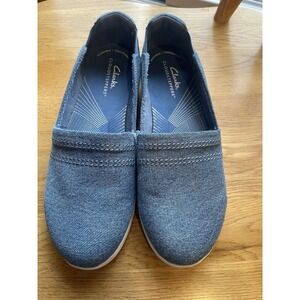 Women's Clarks Breeze Step II in Blue Denim Jean Size 7 Slip On Shoe Loafer